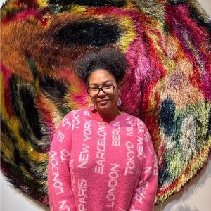 Meet your Posher, Assata